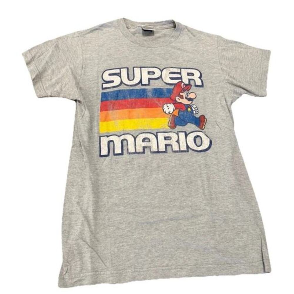 Super Mario T-Shirt M&O Gold Official Nintendo Licensed Product Size Small Gray
